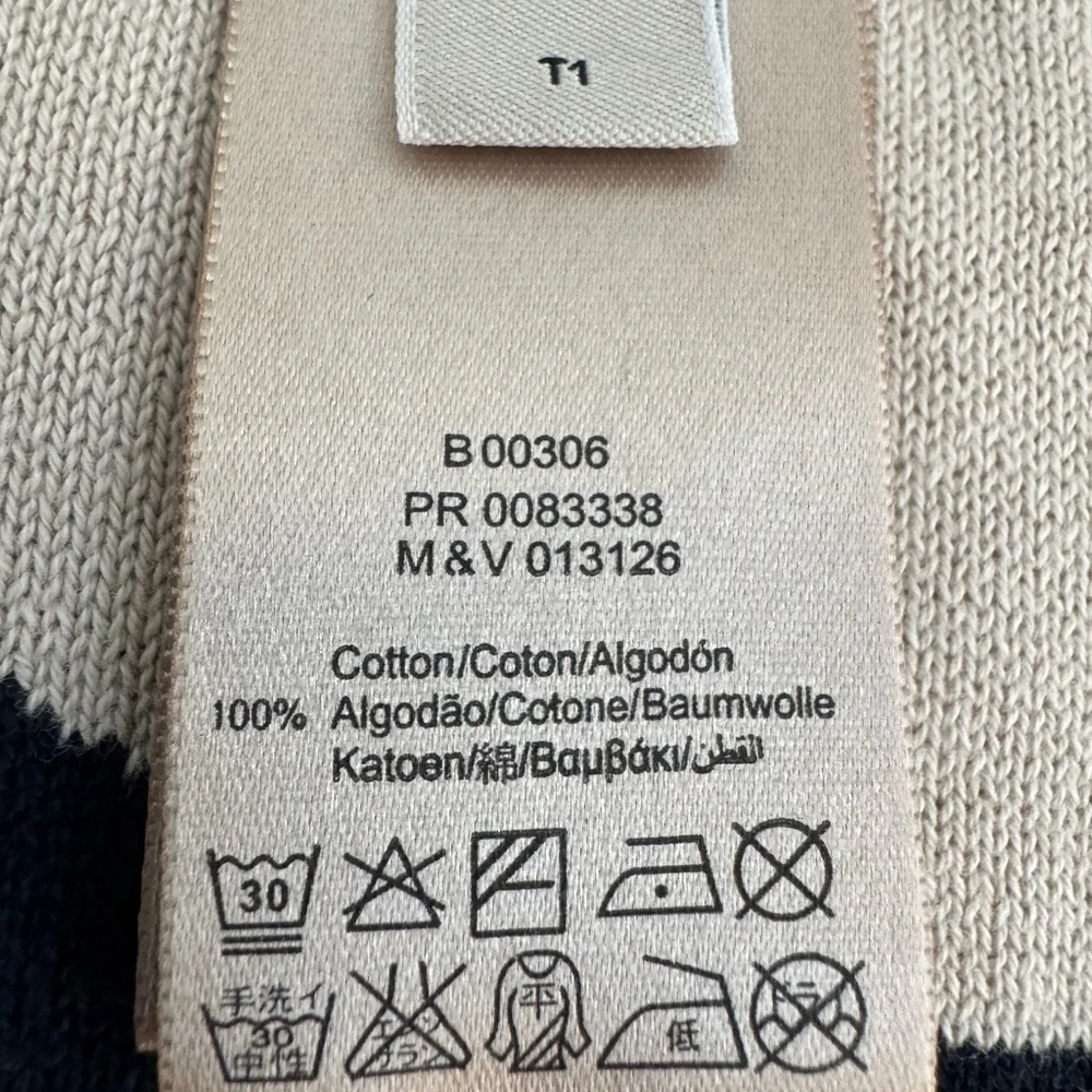 Burberry boys set - hat/scarf